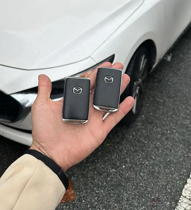 Two new Mazda key fobs programmed on site